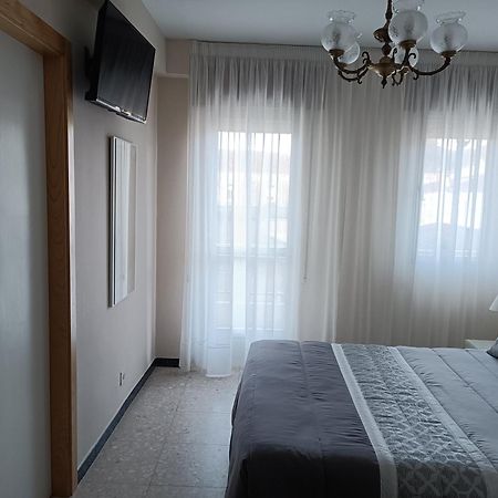 Albergue Agarimo Caldas De Reis Bagian luar foto