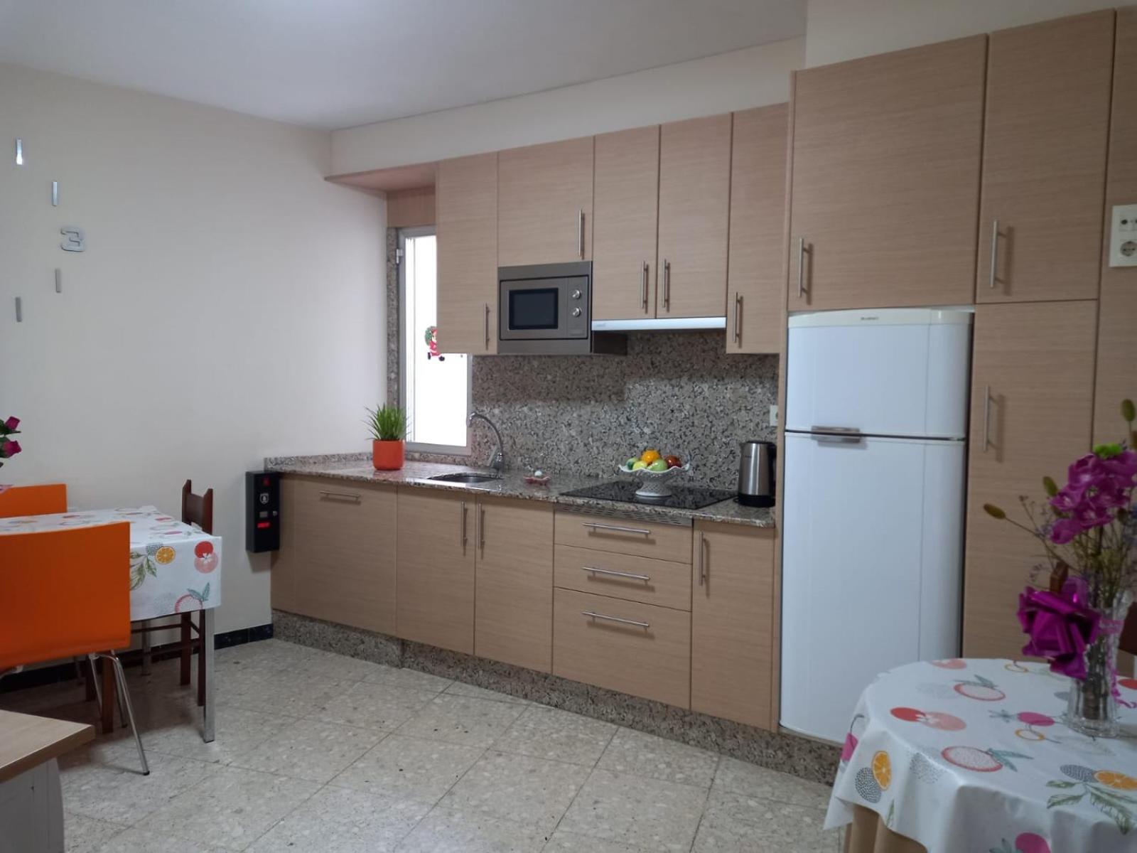Albergue Agarimo Caldas De Reis Bagian luar foto