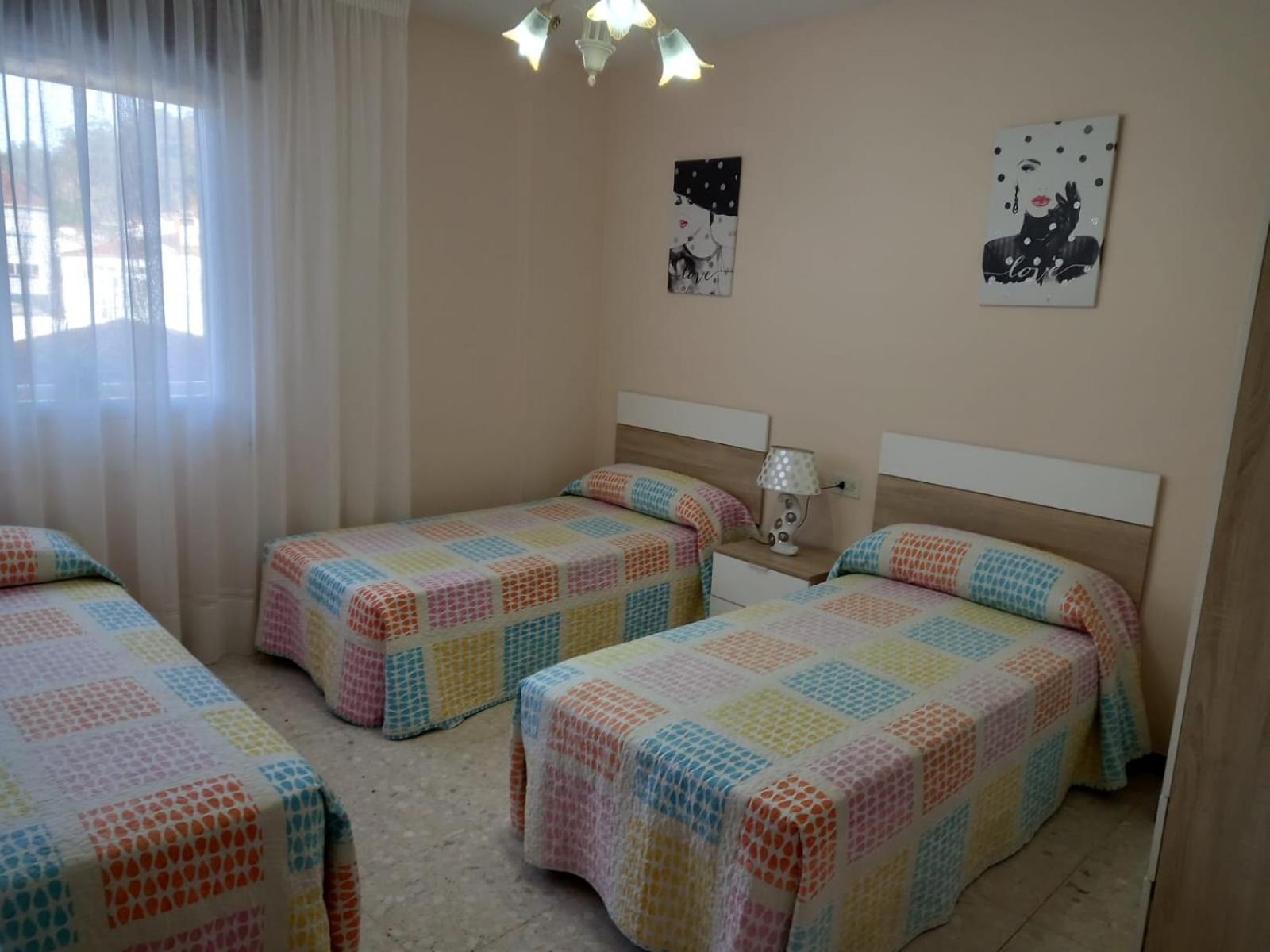 Albergue Agarimo Caldas De Reis Bagian luar foto